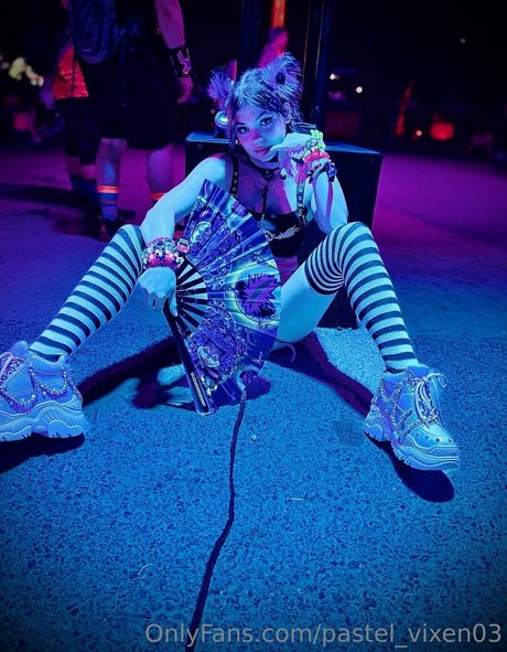 Pastelvixen03