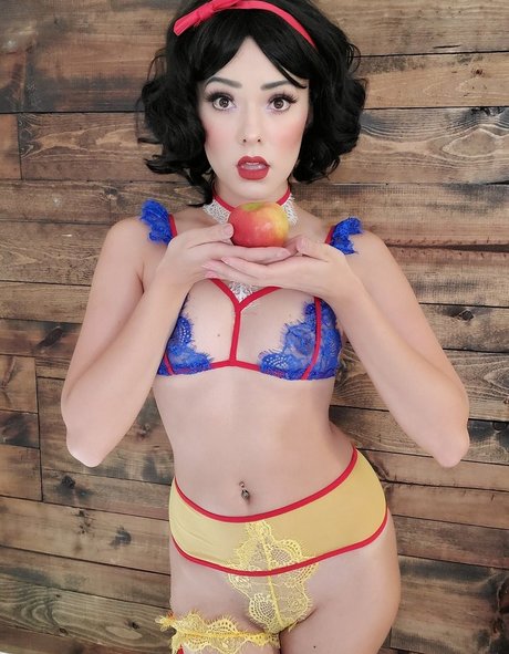 Joanie Brosas