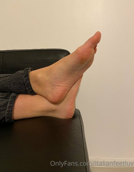 Italianfeetluv