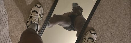 Nacktes geleaktes OnlyFans-Foto von Caramel