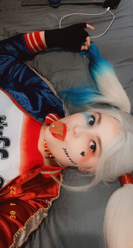 Harley Quinn Queen
