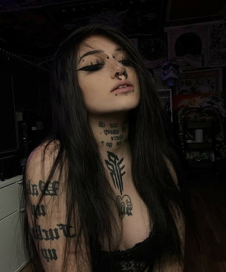 Nacktes geleaktes OnlyFans-Foto von Ssmzh