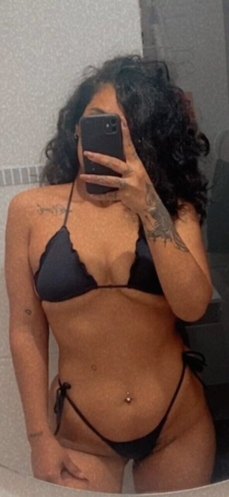 Nacktes geleaktes OnlyFans-Foto von Bandida