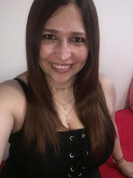 Nacktes geleaktes OnlyFans-Foto von Romina Pea