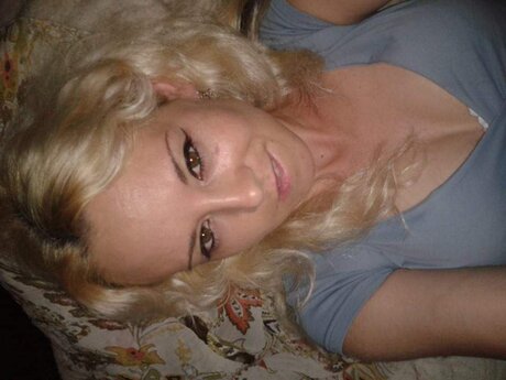 Nacktes geleaktes OnlyFans-Foto von Fafalinamia