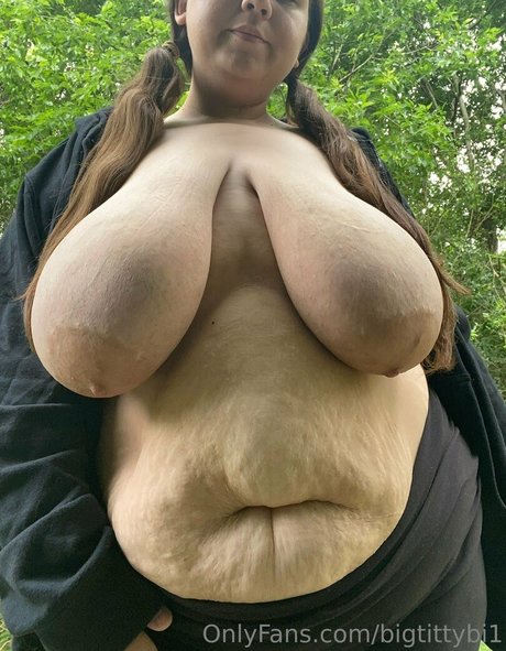 Bigtittybi1