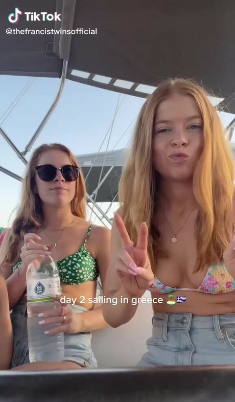 Nacktes geleaktes OnlyFans-Foto von Allylucyfrancis