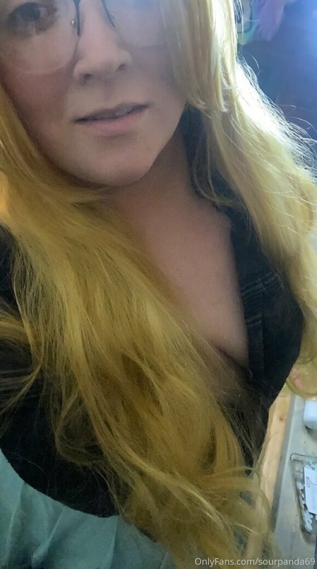Sourpanda69