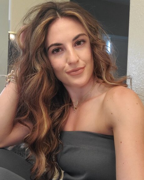 Nacktes geleaktes OnlyFans-Foto von Bree