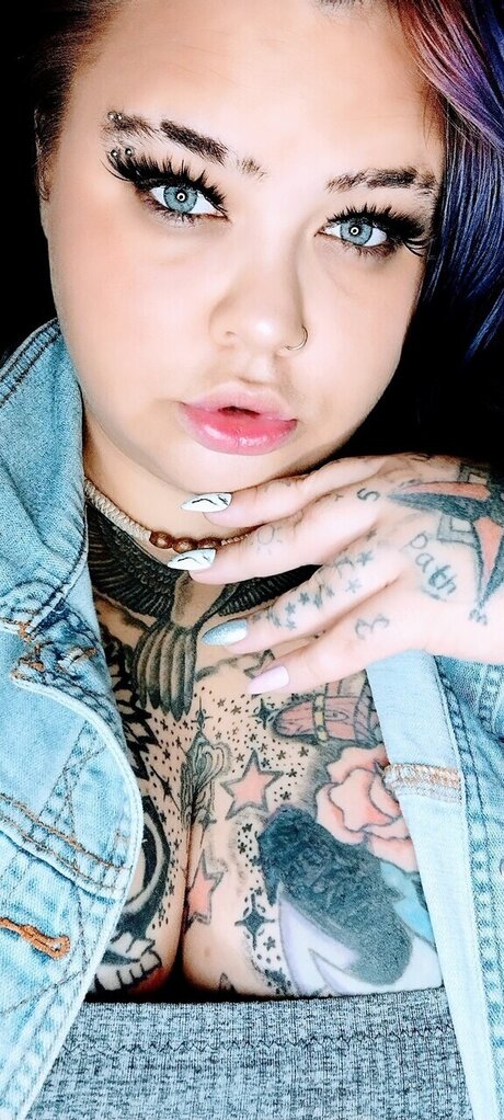 Nacktes geleaktes OnlyFans-Foto von Sheila Summers