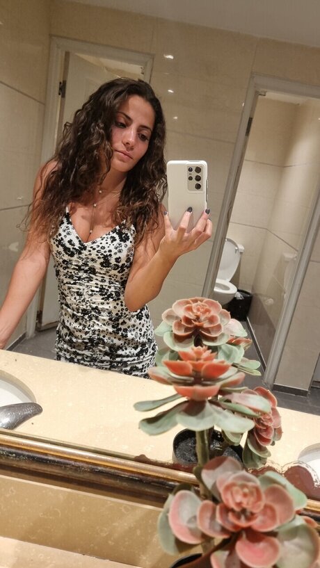 Nacktes geleaktes OnlyFans-Foto von  