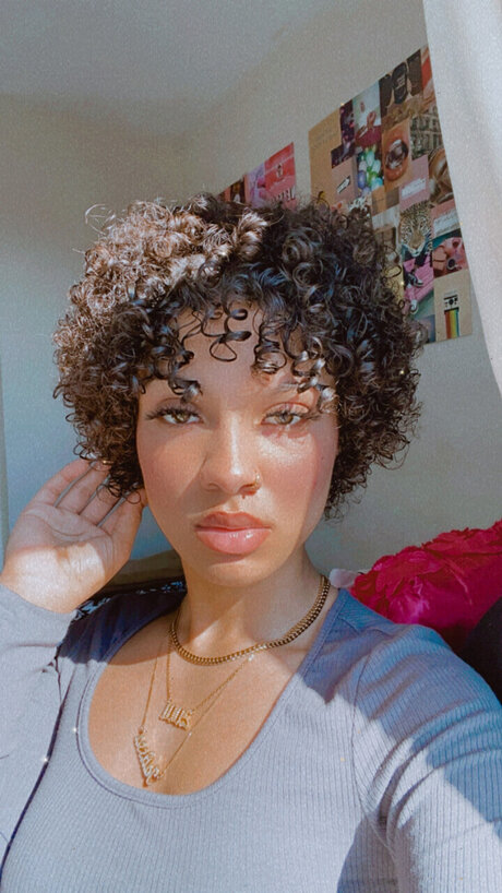 Nacktes geleaktes OnlyFans-Foto von Marinebiologist