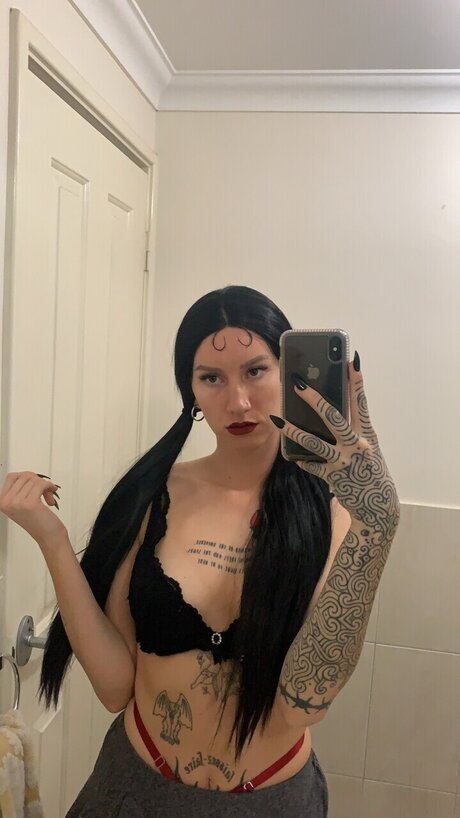 Nacktes geleaktes OnlyFans-Foto von Harley Jones