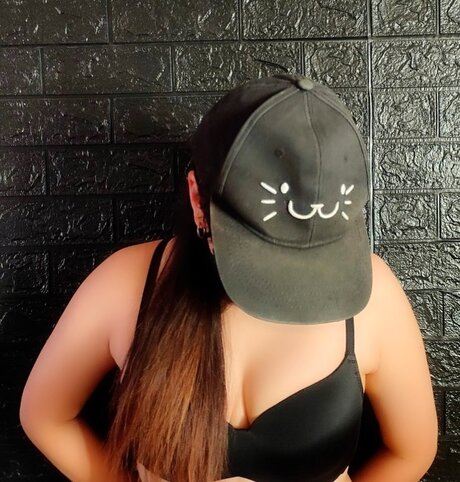 Nacktes geleaktes OnlyFans-Foto von Milin