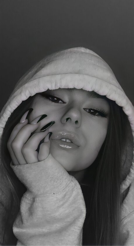 Nacktes geleaktes OnlyFans-Foto von Vivien