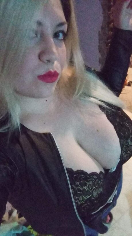 Nacktes geleaktes OnlyFans-Foto von Ayefgh