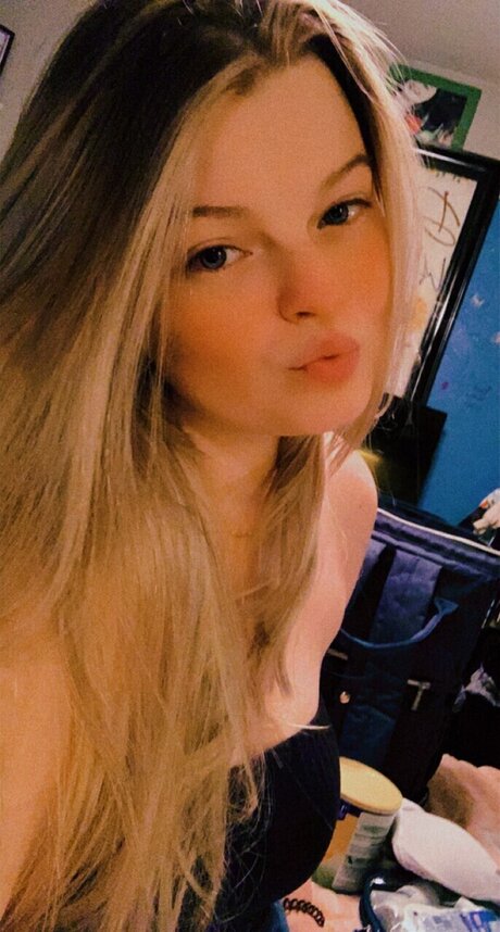 Nacktes geleaktes OnlyFans-Foto von Sammy