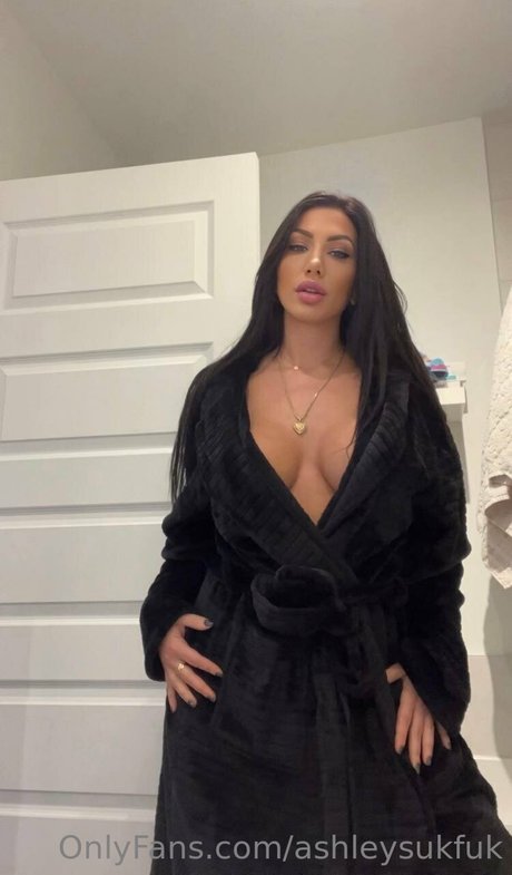 Ashley Suk Fuk