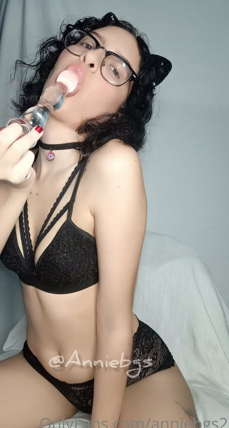 Anniebgs2
