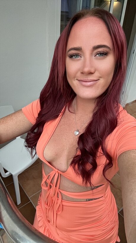 Nacktes geleaktes OnlyFans-Foto von Ashleigh