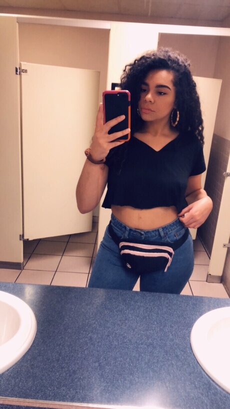 Nacktes geleaktes OnlyFans-Foto von Baby Lex