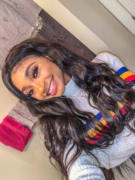 Nacktes geleaktes OnlyFans-Foto von Lightskinmami