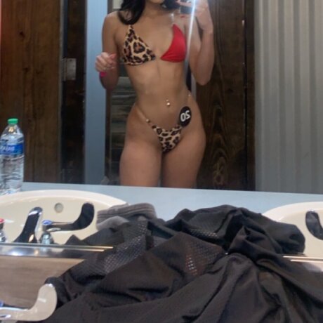 Nacktes geleaktes OnlyFans-Foto von G