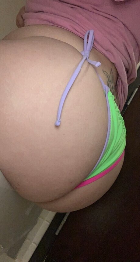 Nacktes geleaktes OnlyFans-Foto von Madison 