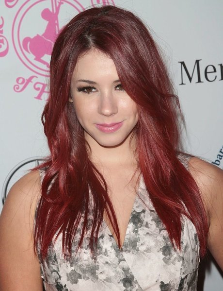 Jillian Rose Reed