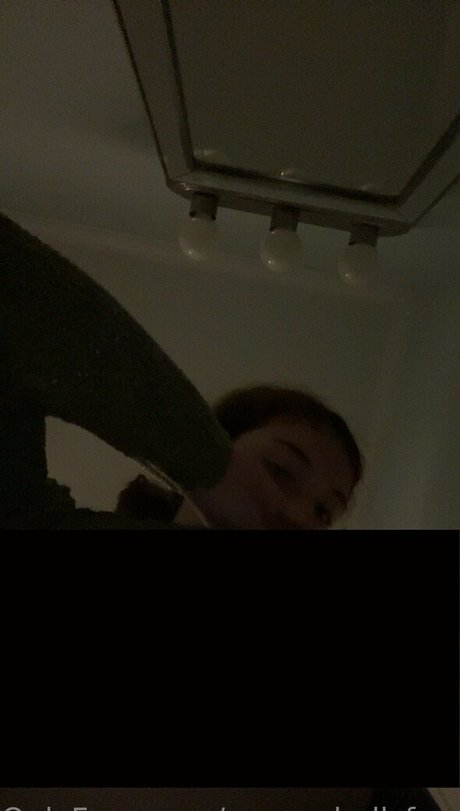 Nacktes geleaktes OnlyFans-Foto von Pepperbellsfree