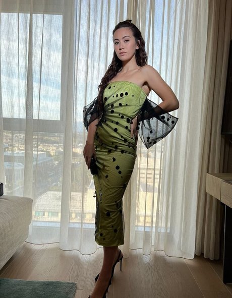 Jessica Yu Li Henwick