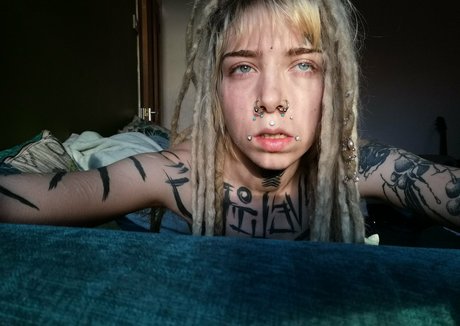 Welcometothesewerfree