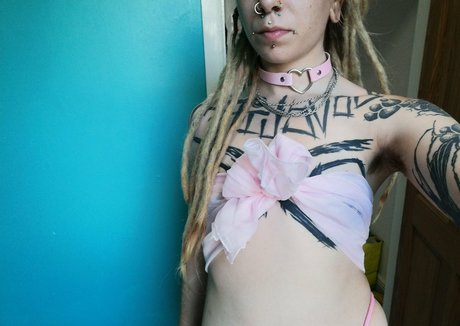 Welcometothesewerfree