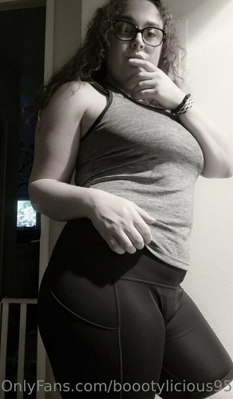 Boootylicious95