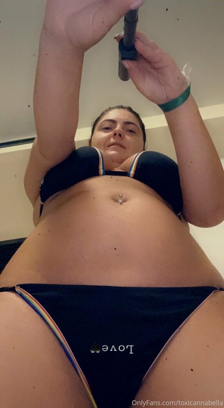 Toxicannabella