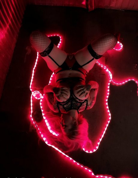 Nacktes geleaktes OnlyFans-Foto von Suskivonsweethoneylove