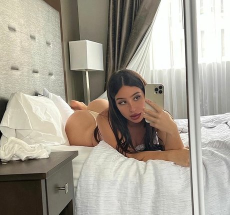 Nacktes geleaktes OnlyFans-Foto von Anicejewishgirl