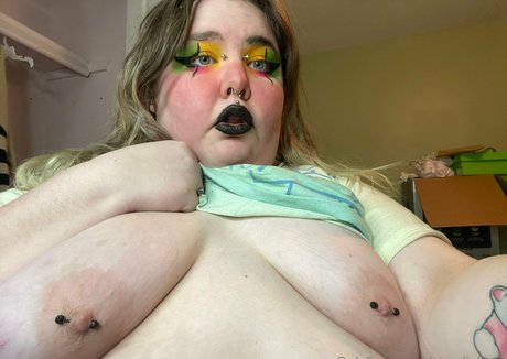 Nacktes geleaktes OnlyFans-Foto von Starlight17