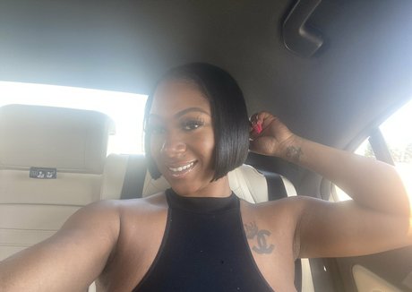 Therealchanellealicia