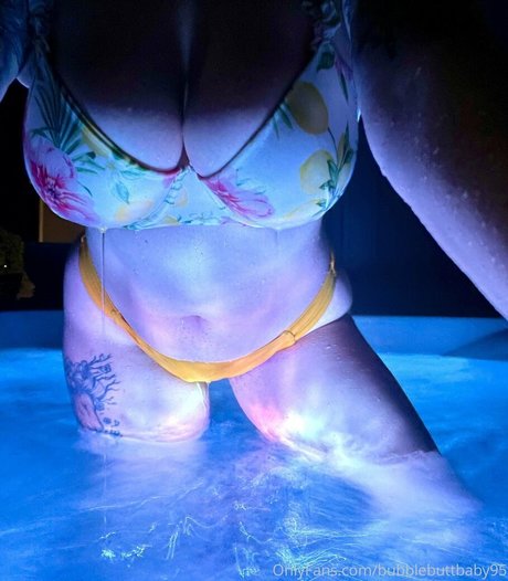 Bubblebuttbaby95