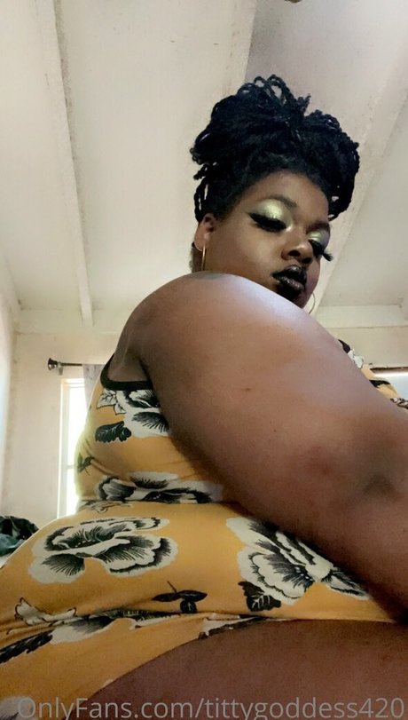 Tittygoddess420