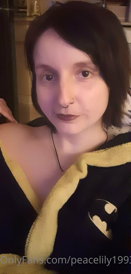 Peacelily1993