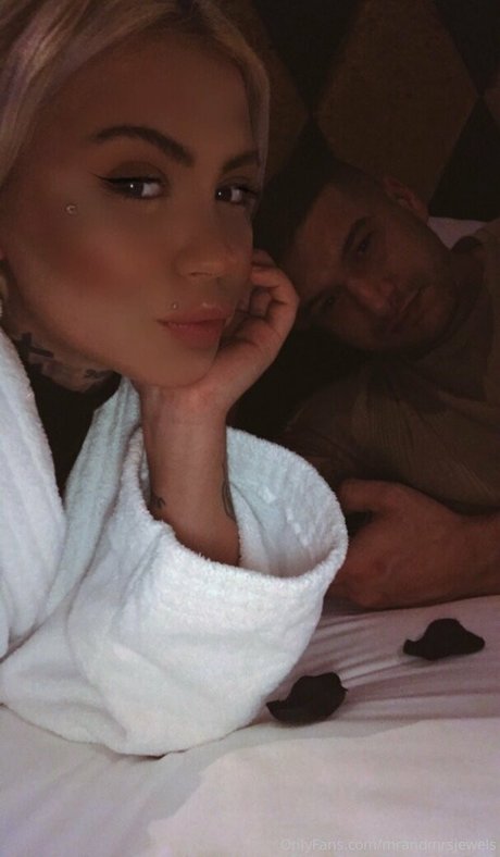 Mrandmrsjewels