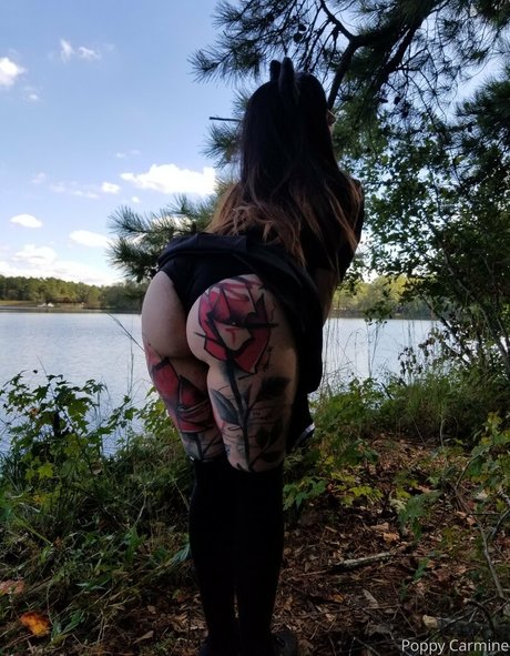 Poppycarminexxx