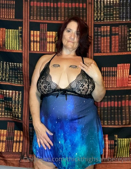 Thickthighsambereyes