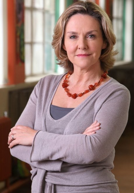 Amanda Burton