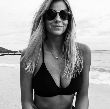 Nacktes geleaktes OnlyFans-Foto von Rissmariss