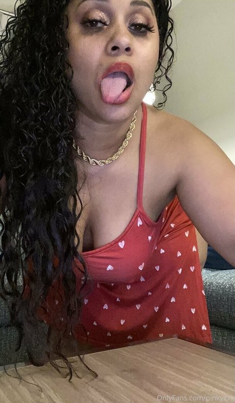 Pinkyxxx