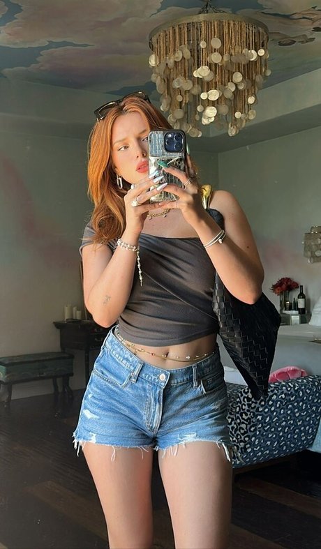 Bella Thorne