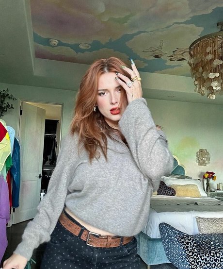 Bella Thorne
